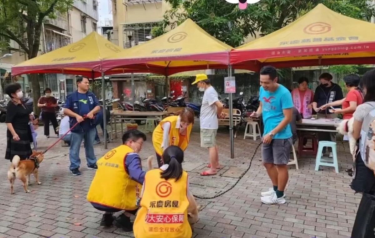 銘德里狂犬病疫苗接種。（圖／中正萬華樂生活Ｘ有你有我）