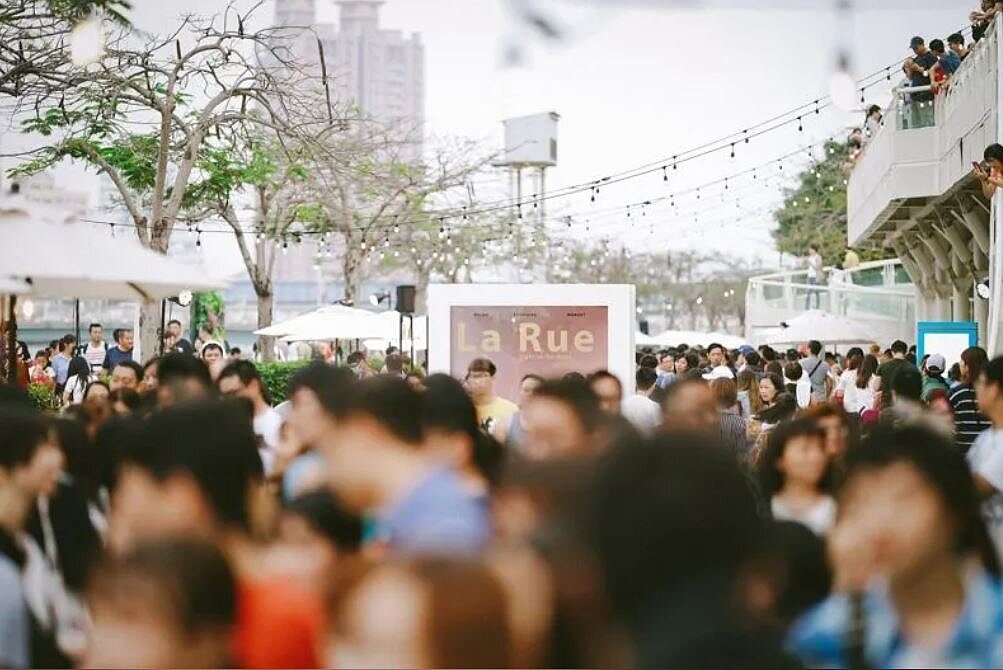 從高雄發跡的品沐川設計近年以La Rue文創市集打開知名度,年度場次頻繁,規模也大。記者郭韋綺/翻攝