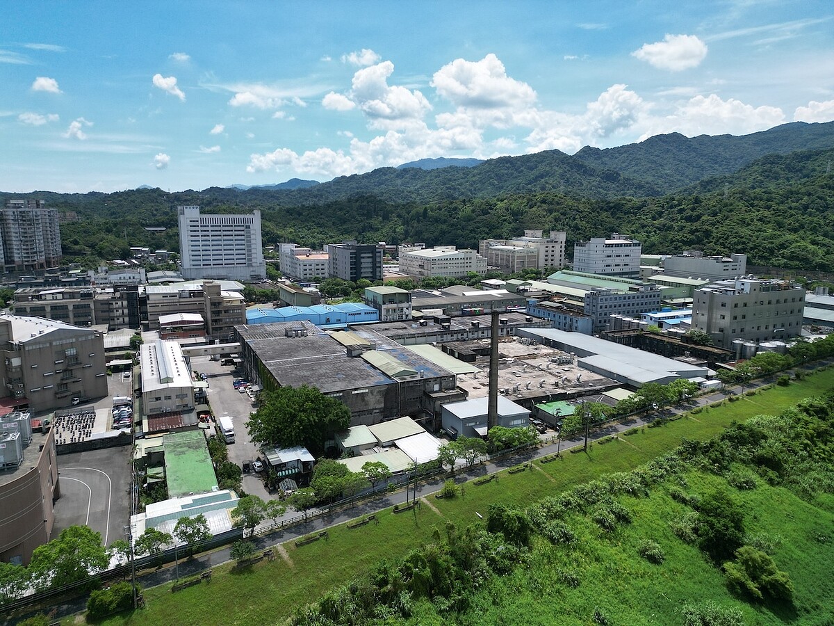 利華羊毛六堵科技園區廠房。圖／第一太平戴維斯提供