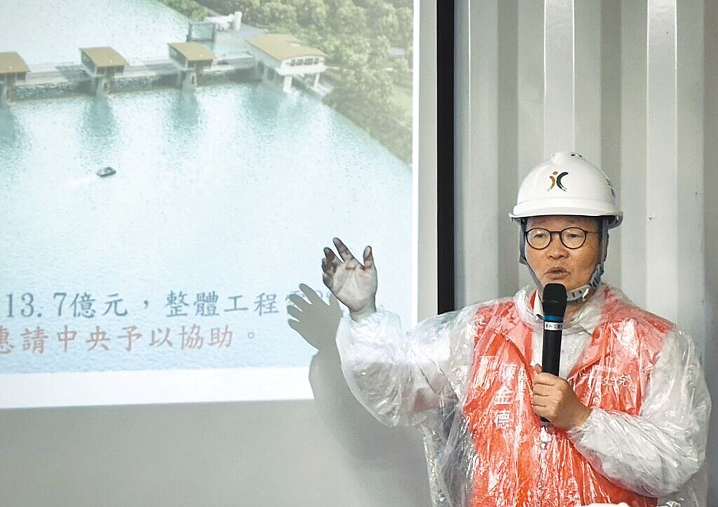 宜蘭縣溪洲抽水站及五結防潮閘門改善工程經費約12.7億元,行政院政務委員兼工程會主委陳金德裁示中央全額負擔。圖/政務委員陳金德辦公室提供、李忠一宜蘭傳真