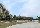 塭仔圳首座公園開放！　居民享1.37公頃綠空間