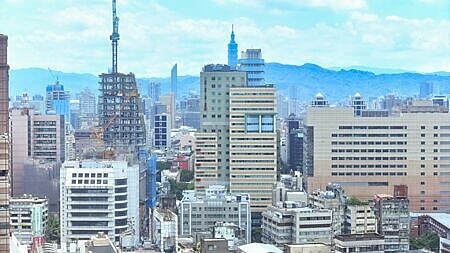 限貸令致房市鬧錢荒,民眾對購屋態度轉趨謹慎。圖∕本報資料照片