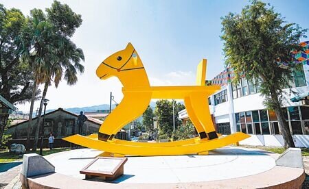 
2017年落成的搖搖洛克馬公園，是宜蘭縣觀光景點之一，但因要恢復成原來的三星公園，並添加五分仔火車等元素，讓洛克馬公園走入歷史。（本報資料照片）
