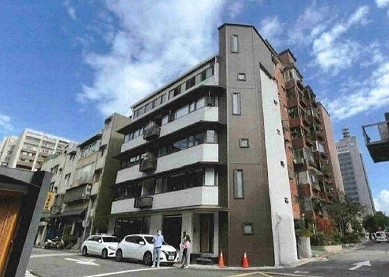 台北人看過來!老屋拉皮申請資格放寬 達「1條件」最高補助800萬元 四維路恩寓公寓外牆拉皮後。圖/台北市都更處提供