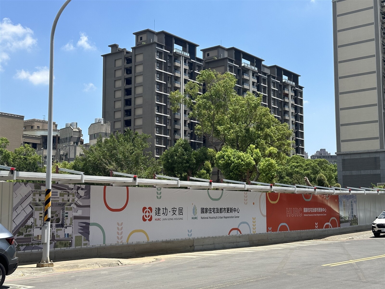 新竹市建功安居社會住宅動工，基地位置緊鄰馬偕兒童醫院，預計2028年完工。記者巫鴻瑋／攝影 