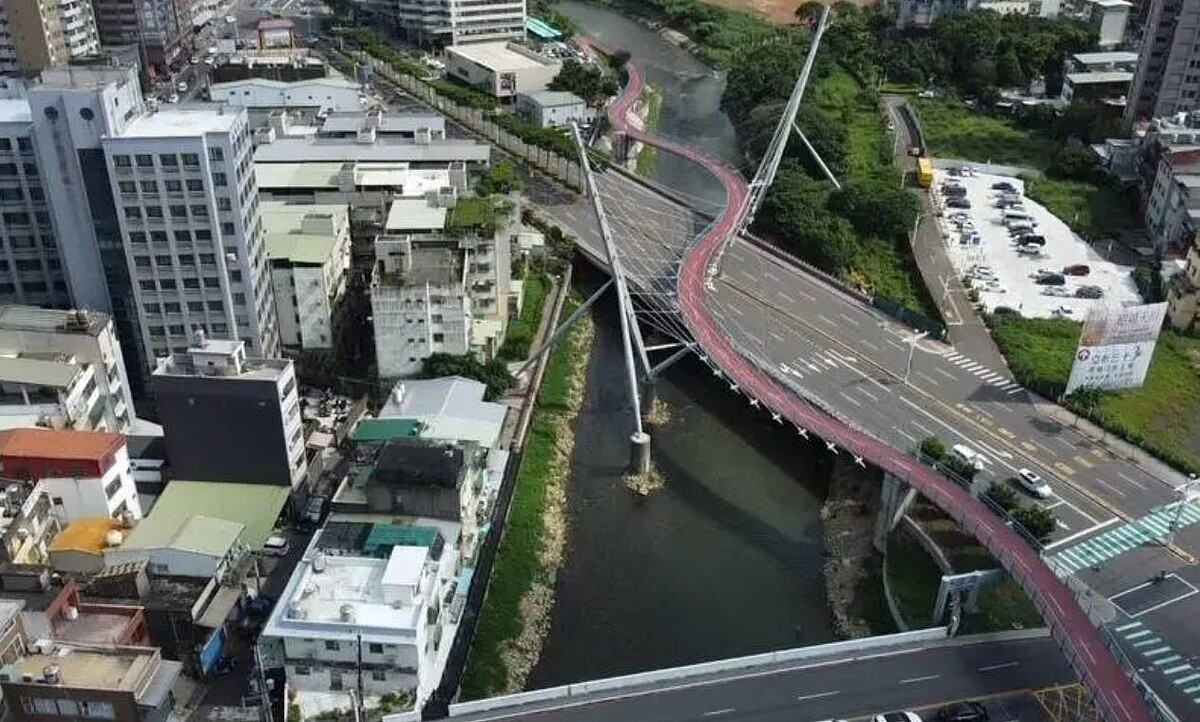 桃園市2019年率先全國實施「河川區容積移轉實施計畫」，為市庫節省下約7.8億元徵收費。圖／桃園市水務局提供
