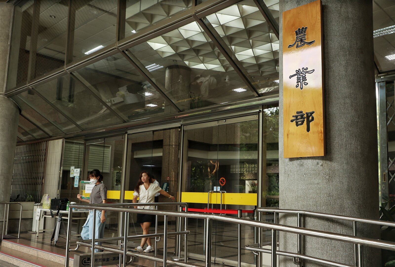 農業部表示,國土功能分區圖是由「國土計畫審議會」採「合議制」方式審查,相關機關意見都會考量,並非農業部單一機關有權核駁。圖中人物與新聞無關。本報資料照片