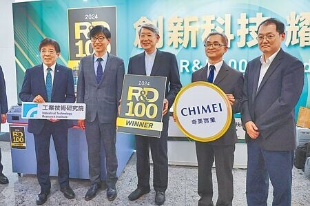 
為將台灣的AI應用推上世界前三名，經長郭智輝目標2028年培養出20萬名AI工程師。圖∕姚志平
