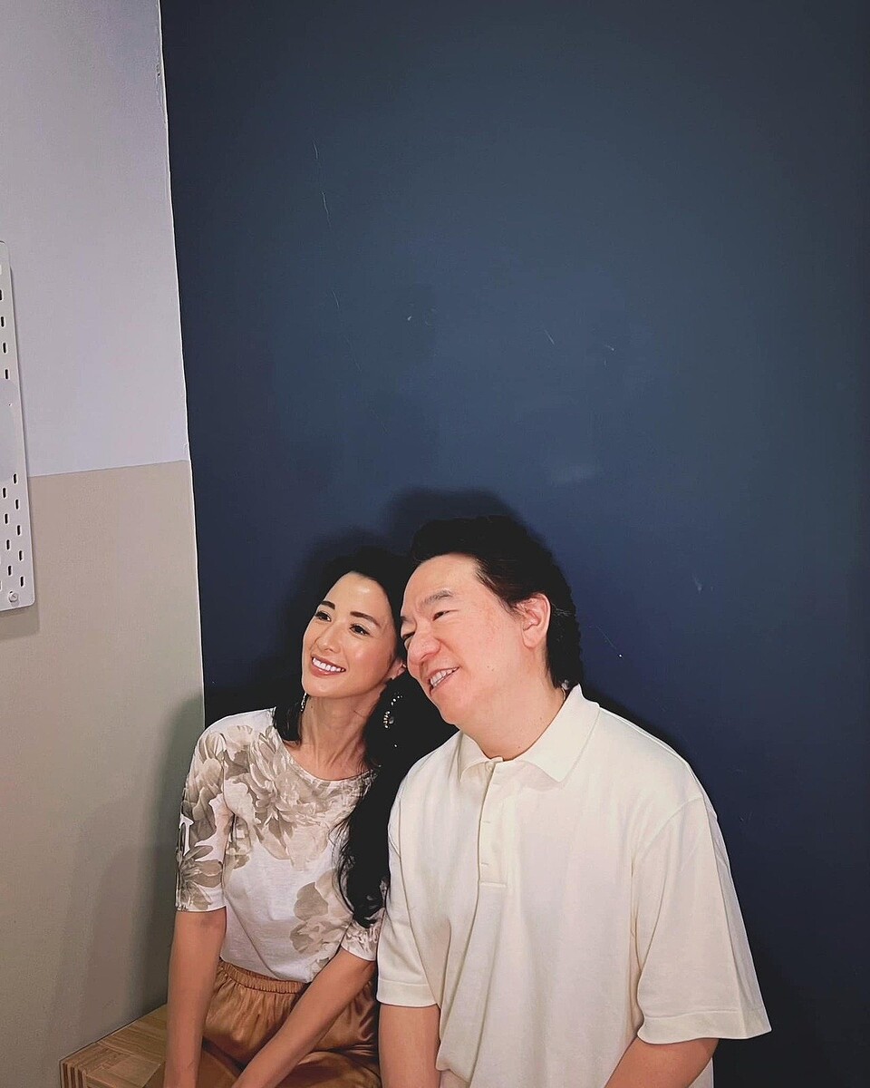 李蒨蓉透露婚後房子頭期款是婆婆資助,但婆婆卻要求不能登記她的名字,讓她耿耿於懷。 圖/摘自臉書