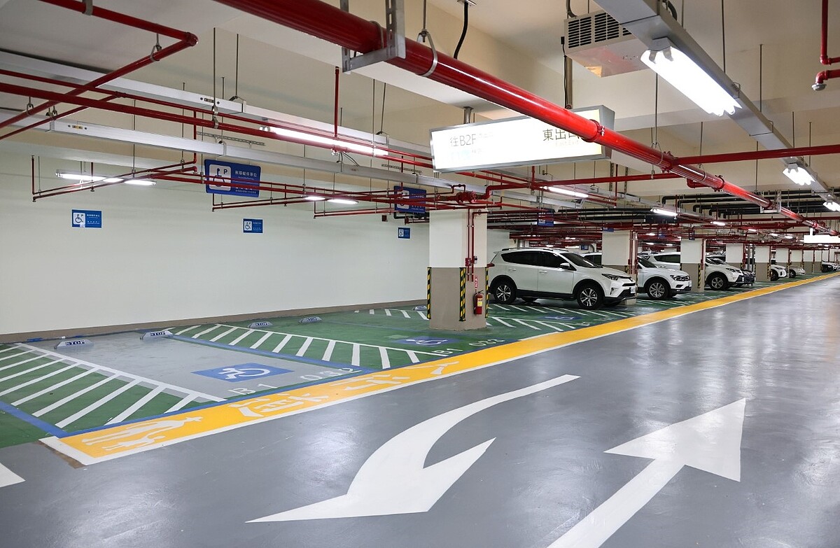 台南中西區正生公園暨地下停車場啟用。圖/台南市政府提供