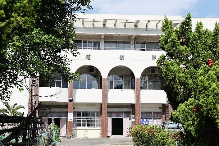 位於臺南市學甲區的私立天仁工商停招後,將校地捐贈市府,由市府規劃建置「臺南傳統藝術中心」。圖/台南市政府提供