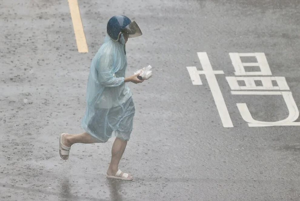 台北市平地最大雨量前三名分別為文山區埤腹、大安區福州山、大安區台灣大學各有93、87.5、73.5毫米。記者陳正興／攝影
