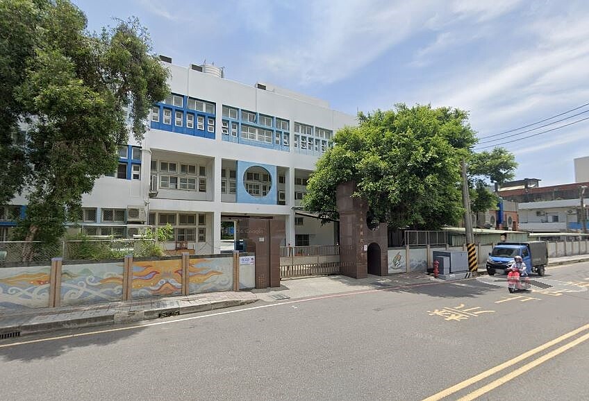 南寮國小通學步道開工。圖/翻攝自Google Map