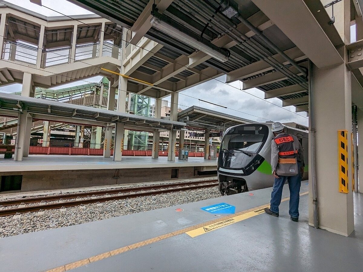 台鐵公司配合鐵道局辦理C003標中壢臨時站北端11A／B道岔及橫渡線更換作業，今天起至周五影響2班列車，為2254次及1280次區間車，預估延誤時間約為3分鐘。中壢臨時站示意圖。圖／聯合報資料照片