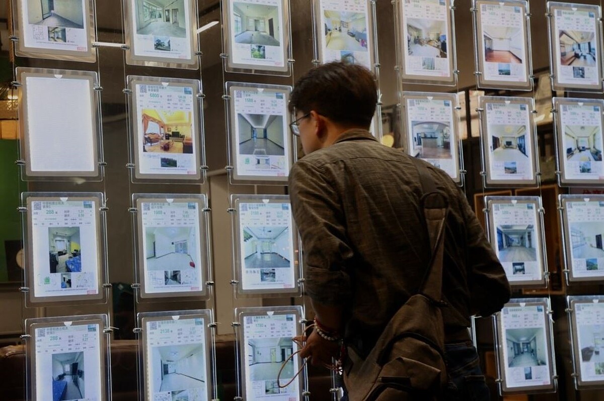 對預售市場交屋有何影響?信義房屋指出,若前陣子房市熱潮而一次買下多套房子的買家,許多人將設法換約降低衝擊。(聯合報資料照片)