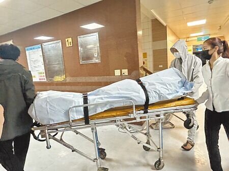 屏東縣東港安泰醫院3日驚傳火警,釀9死。(謝佳潾攝)