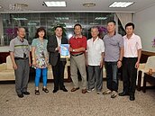 舊明里民拜會桃縣議會　議長暢談中壢建設