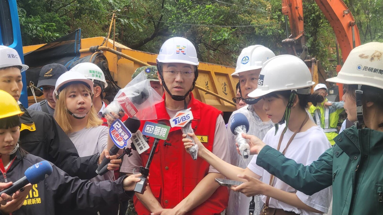 謝國樑表示，北北基桃大家基於中央氣象署給他們當時的數據，做為研判。記者游明煌／攝影 