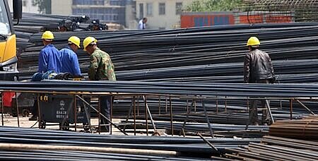 預期後市鋼價將續漲下,近期鋼筋廠紛紛祭出限量方案。圖∕本報資料照片