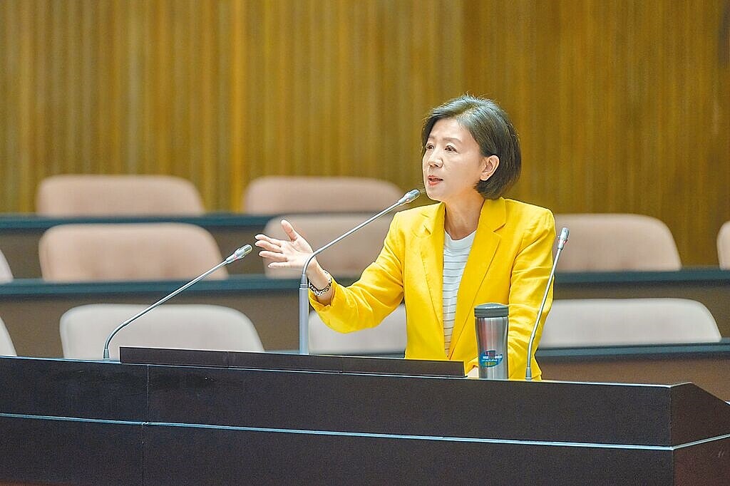 國民黨立委王育敏針對嘉義縣政府提報的提升人行安全計畫其中1案獲補助提出質疑,進而要求行政院徹查是否存在圖利弊端。(王育敏國會辦公室提供/呂妍庭嘉義傳真)