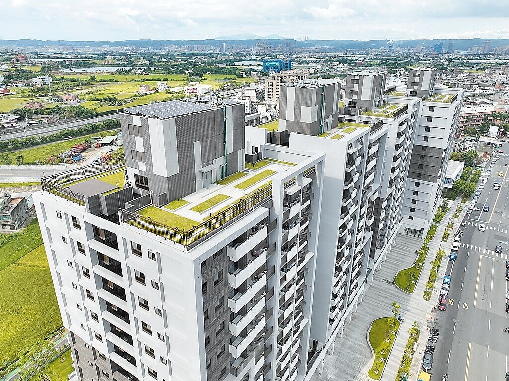 桃園市將從新建的社會住宅為優先,全面推行建築能效1+級標準。圖/桃園市都發局提供