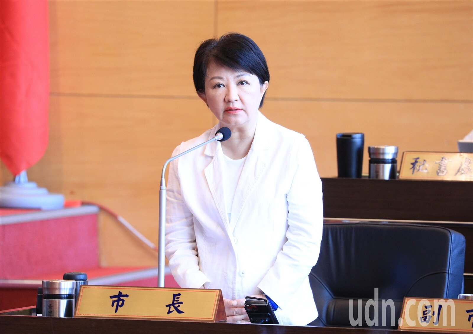 台中長盧秀燕說,農地受限,呼籲中央提出補償辦法。記者陳秋雲/攝影
