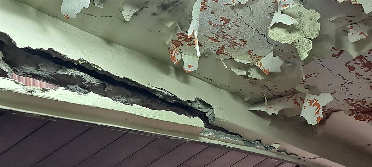 陽台天花板現況圖。圖/新北市政府提供