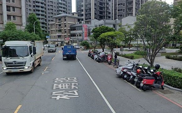 桃園中壢6路段,明起實施停車收費。圖/翻攝自Google Map