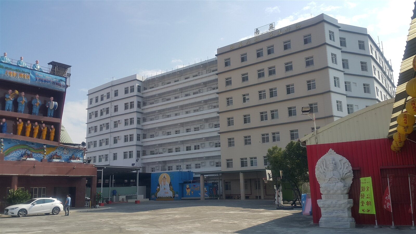 龍發堂養護大樓外觀。本報資料照片 