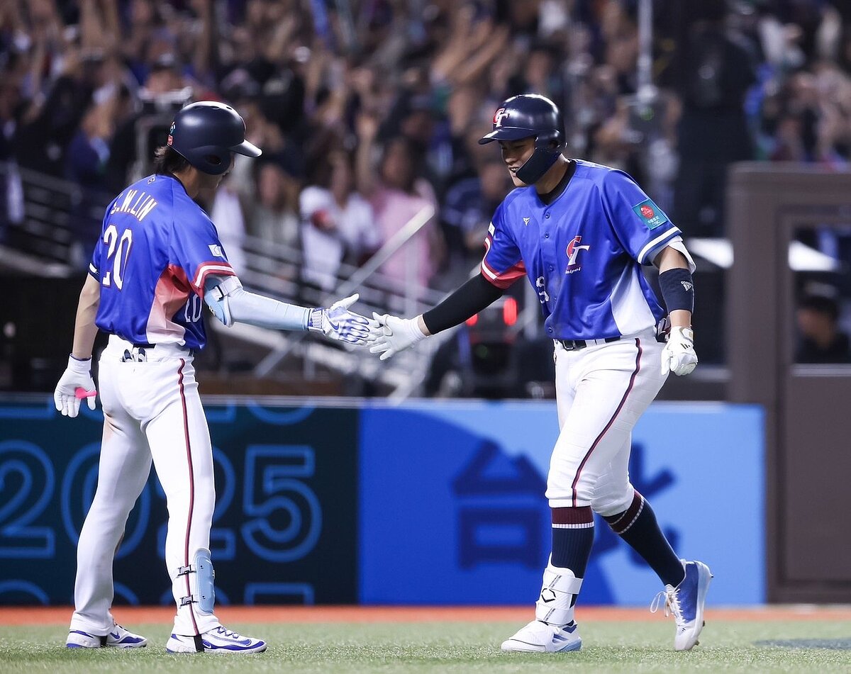 宋晟睿跑出場內全壘打。記者余承翰/攝影