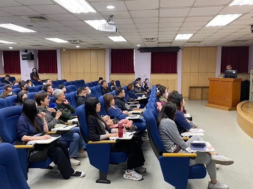 新北市環保局21日辦理「營建及裝修廢棄物流向管理平台宣導說明會」。圖／新北市環保局提供
