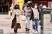 蛀牙是「情侶病」！醫曝還可能得胃癌、B肝　提安全接吻5重點