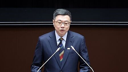 行政院長卓榮泰25日赴立法院施政報告並答詢。圖∕姚志平