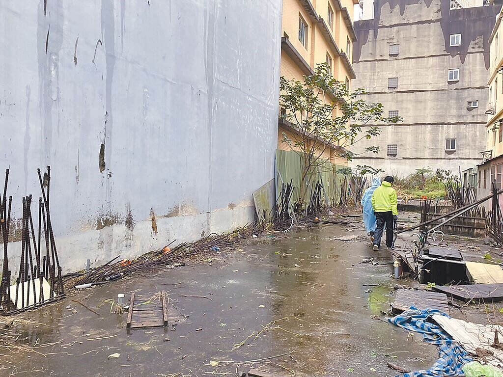 桃園近2年發生134件鄰損案,為提升工地施工安全,都發局計畫今年規畫修正「桃園市建築工程辦理施工計畫諮詢會作業要點」及「桃園市建築工程施工勘驗作業要點」。圖/桃園市建管處提供