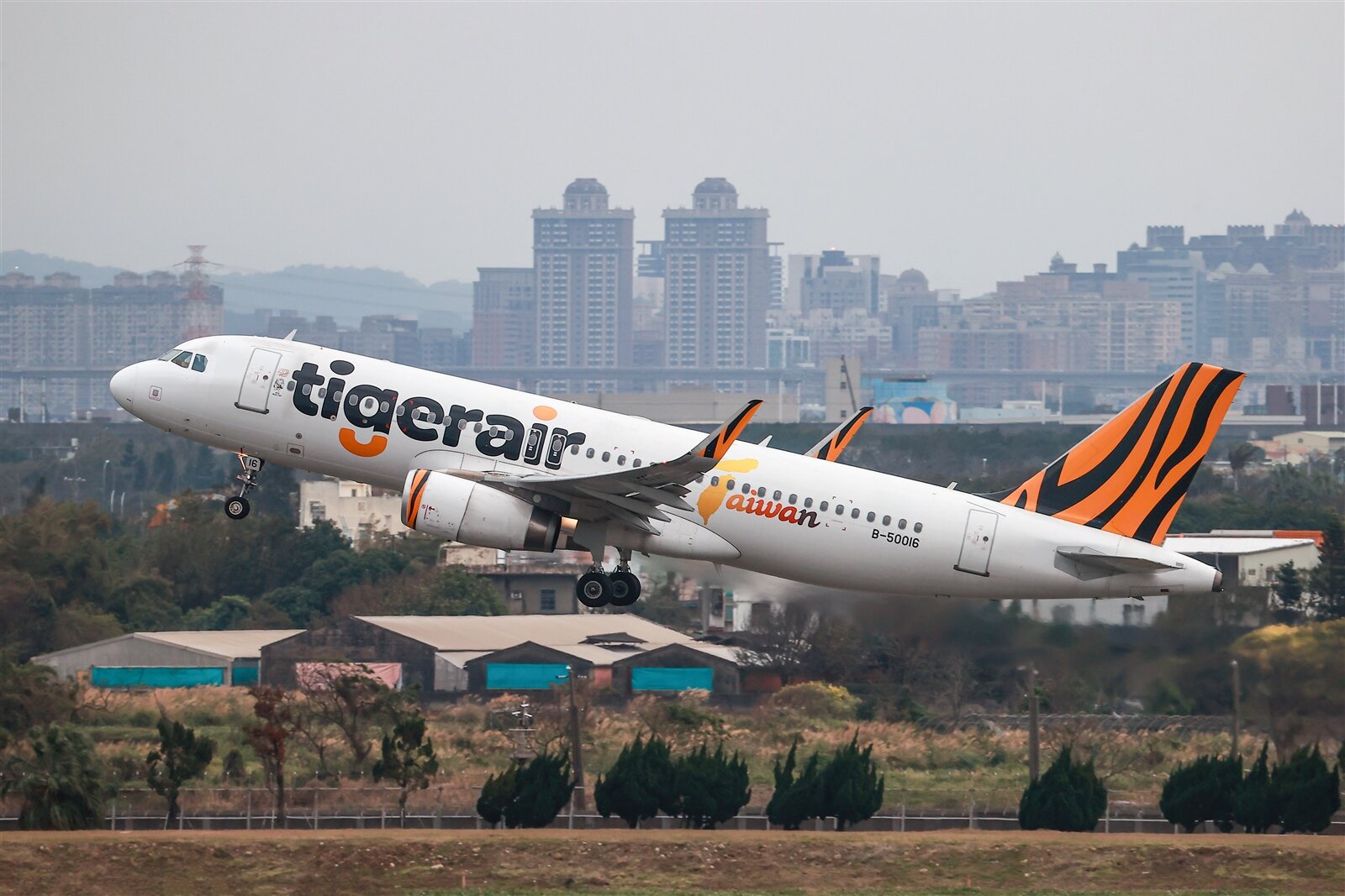 台灣虎航宣布4月2日正式開航桃園-大分航線,並推出單程未稅新台幣1,799元起的開賣促銷價。記者黃仲明/攝影