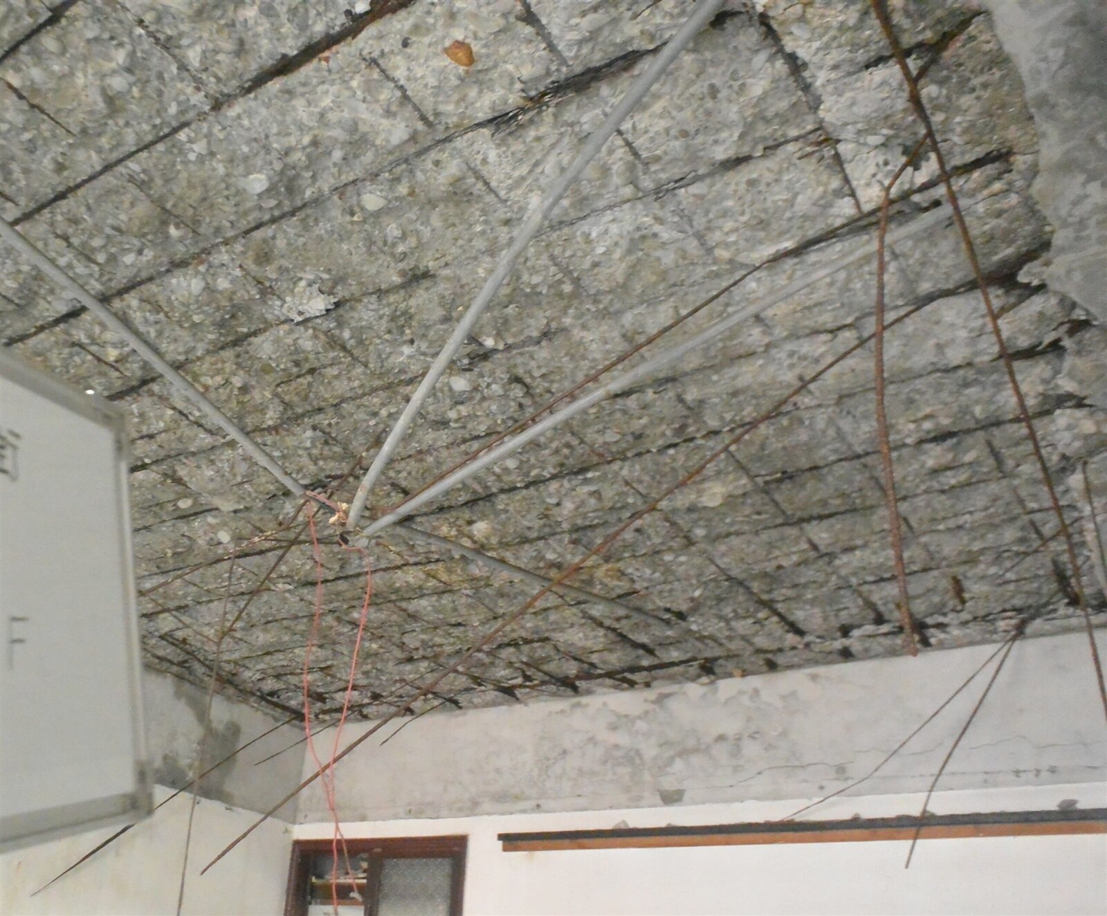 桃園市府未來對海砂屋有明確的停用、罰鍰及拆除規範，確保市民居住安全。圖：住宅處提供