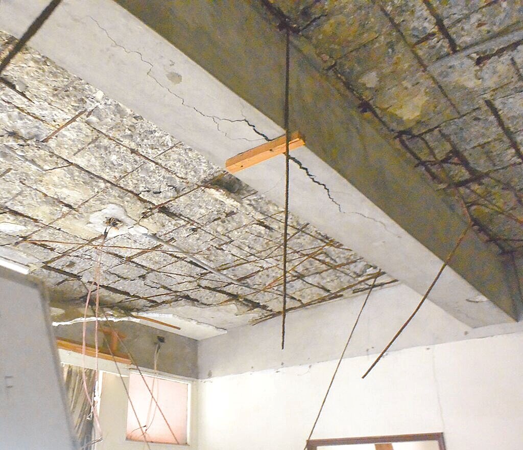 為改善海砂屋問題,桃園市都市發展局增訂「高氯離子鋼筋混凝土建築物處理自治條例」,預計3月底實施。(桃園市都市發展局提供/賴佑維桃園傳真)