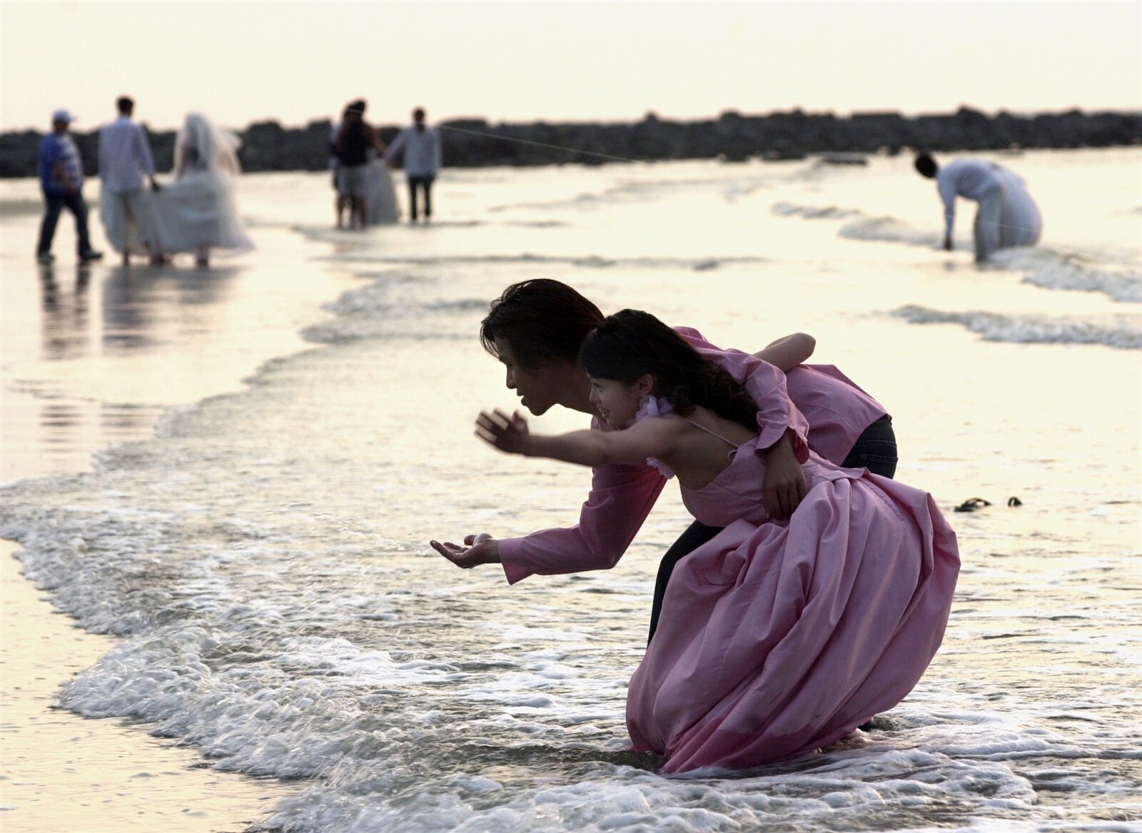 沙崙海灘是婚紗拍攝知名景點。本報資料照片