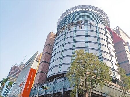 
台中新光三越氣爆至今1個月，外界相當關心氣爆原因，但火調報告仍未出爐。（陳淑娥攝）
