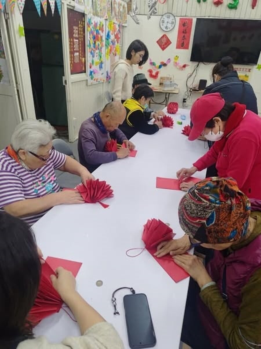 桂林里-摺紙繡球DIY