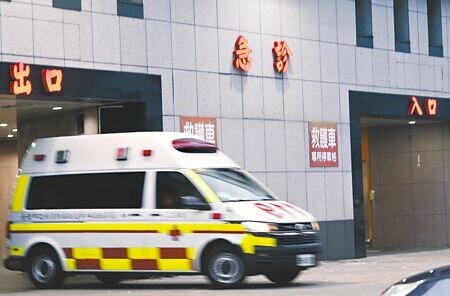 台北市交通自2023年起陸續建置緊急優先號誌系統。(本報資料照片)