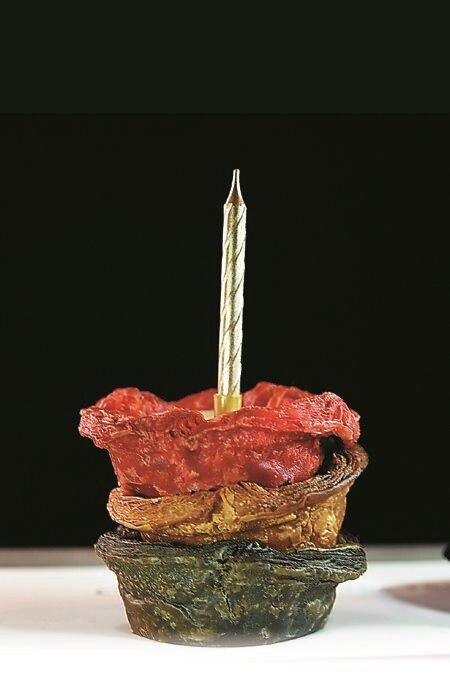 
韓國「the Truffle Bakery」推出的爆款甜點「可頌塔」，塔皮的顏色和邊緣的折疊手法獨樹一格。圖∕姚舜、台北晶華酒店
