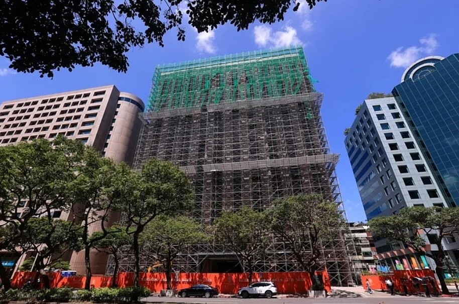 西華飯店將華麗轉身為「西華璞園」豪宅案並在近期公開,總銷挑戰200億元,成為近年國內最大旅館改建住宅案。圖/記者余承翰攝影