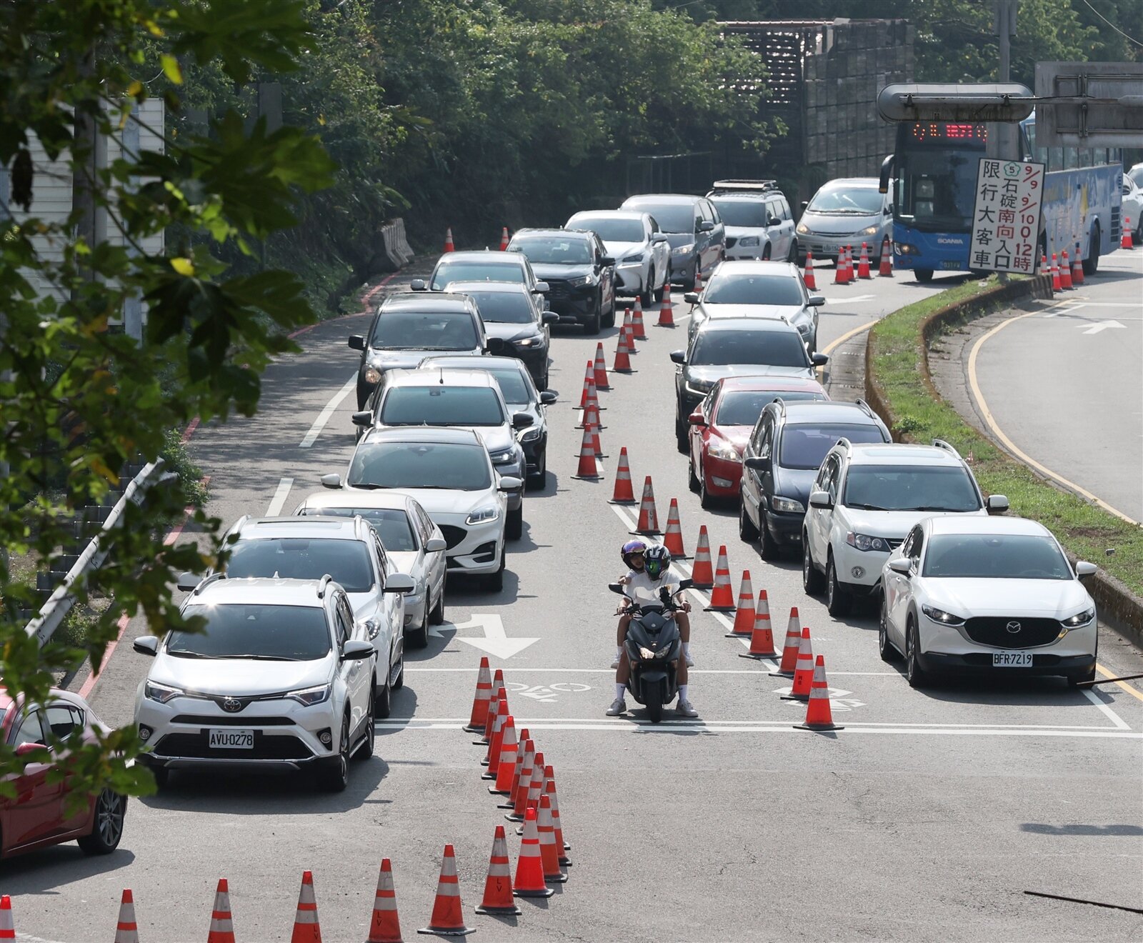 清明連假收假日預估各地省道也將湧車潮。本報資料照片 