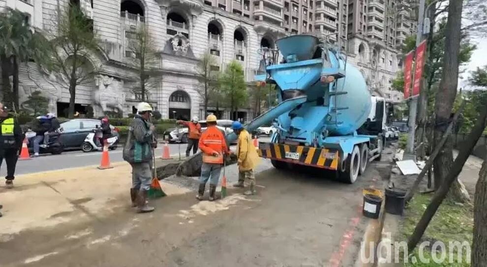 基隆4.3萬戶停水上午11時復水,幹管爆管找到原因疑老舊。記者游明煌/翻攝