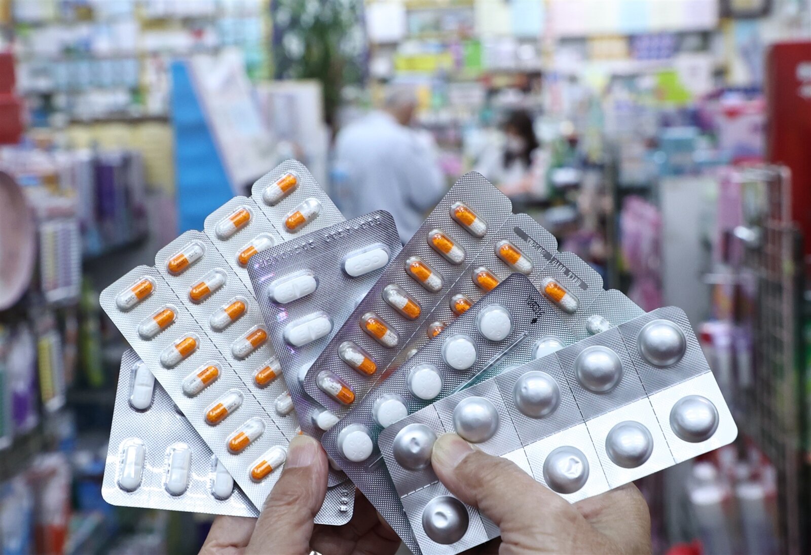 美國總統川普日前宣布,對台灣課徵32%對等關稅措施,更表示很快會對半導體與藥品開徵關稅。示意圖,本報資料照片