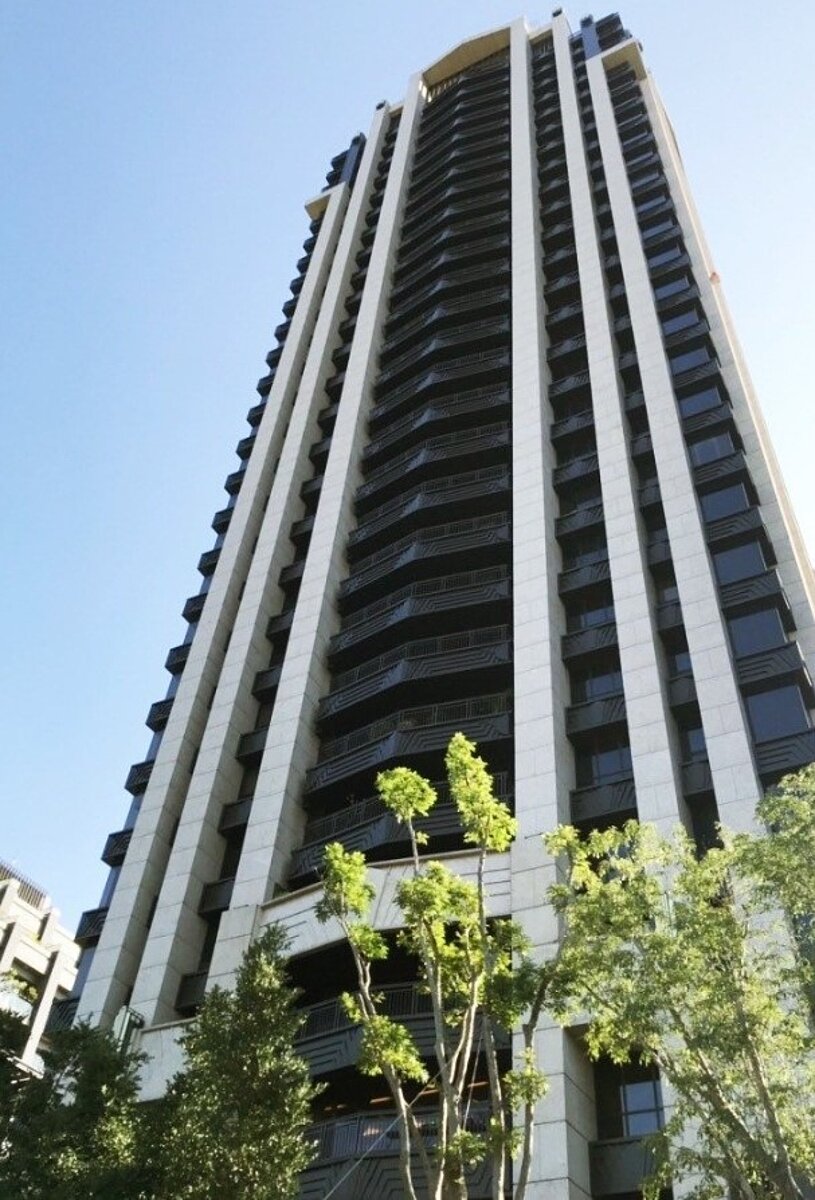 房地產轉手價增實價登錄顯示,內湖豪宅「長虹天璽」,今年2月低樓層戶交易總價約1.69億元,共175.49坪,換算每坪112.5萬元。圖/台灣房屋提供