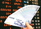 00919、00878大盤下殺買氣越旺！逢低分批布局…助風險分散、平均成本