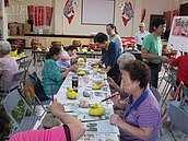 為黃色小鴨畫上黃色造型　大溪月眉路將展出