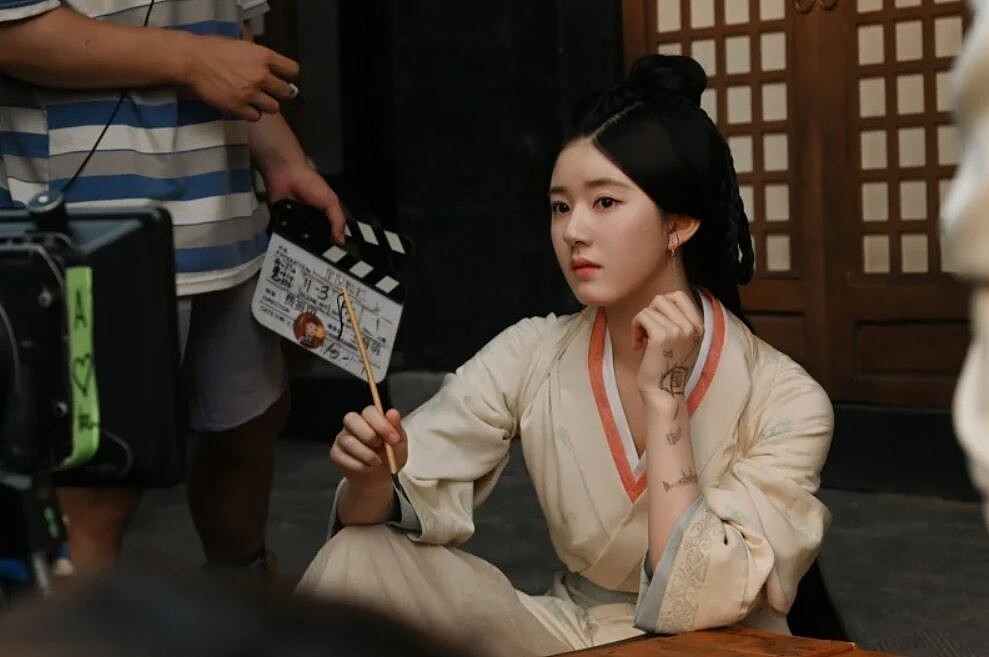 趙露思主演的《星漢燦爛·月升滄海》為人氣陸劇。圖/擷自微博/趙露思工作室官微